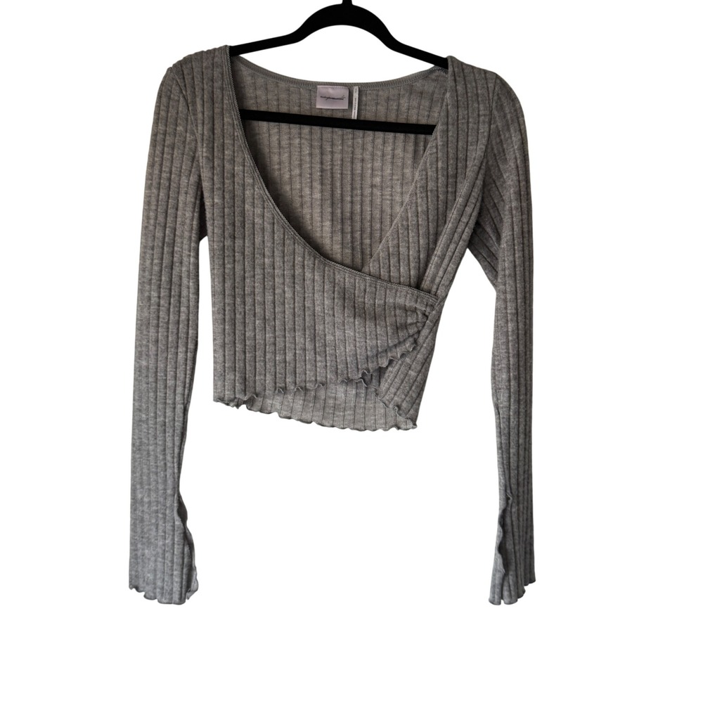 UO Out From‎ Under Grey Fairy Long Sleeve Crop Top Size S Dainty Going Out